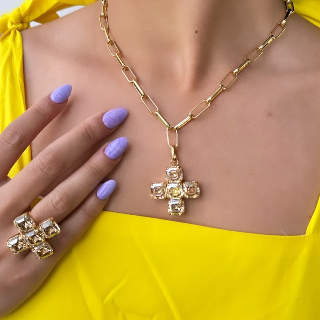LE PETIT BIJOU - Carol & Co Jewelry