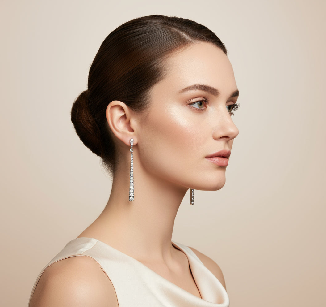 SPARKLING DANGLE EARRING