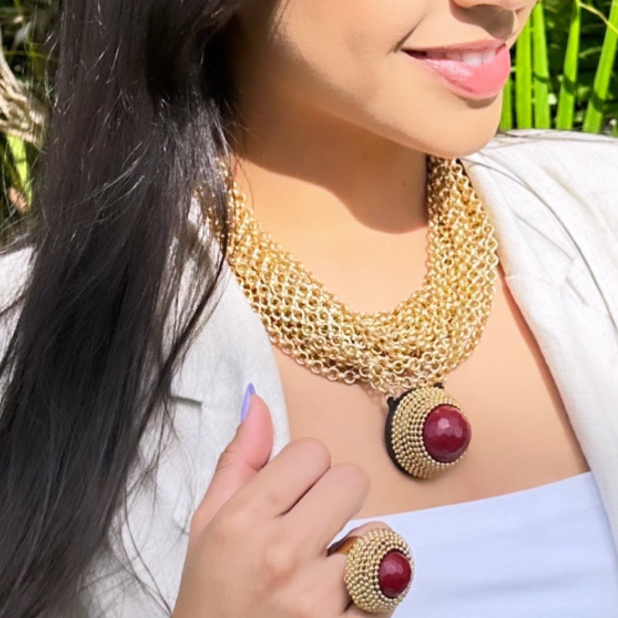 B.E. MULTILAYERED WINE RED SHORT NECKLACE - Carol & Co Jewelry
