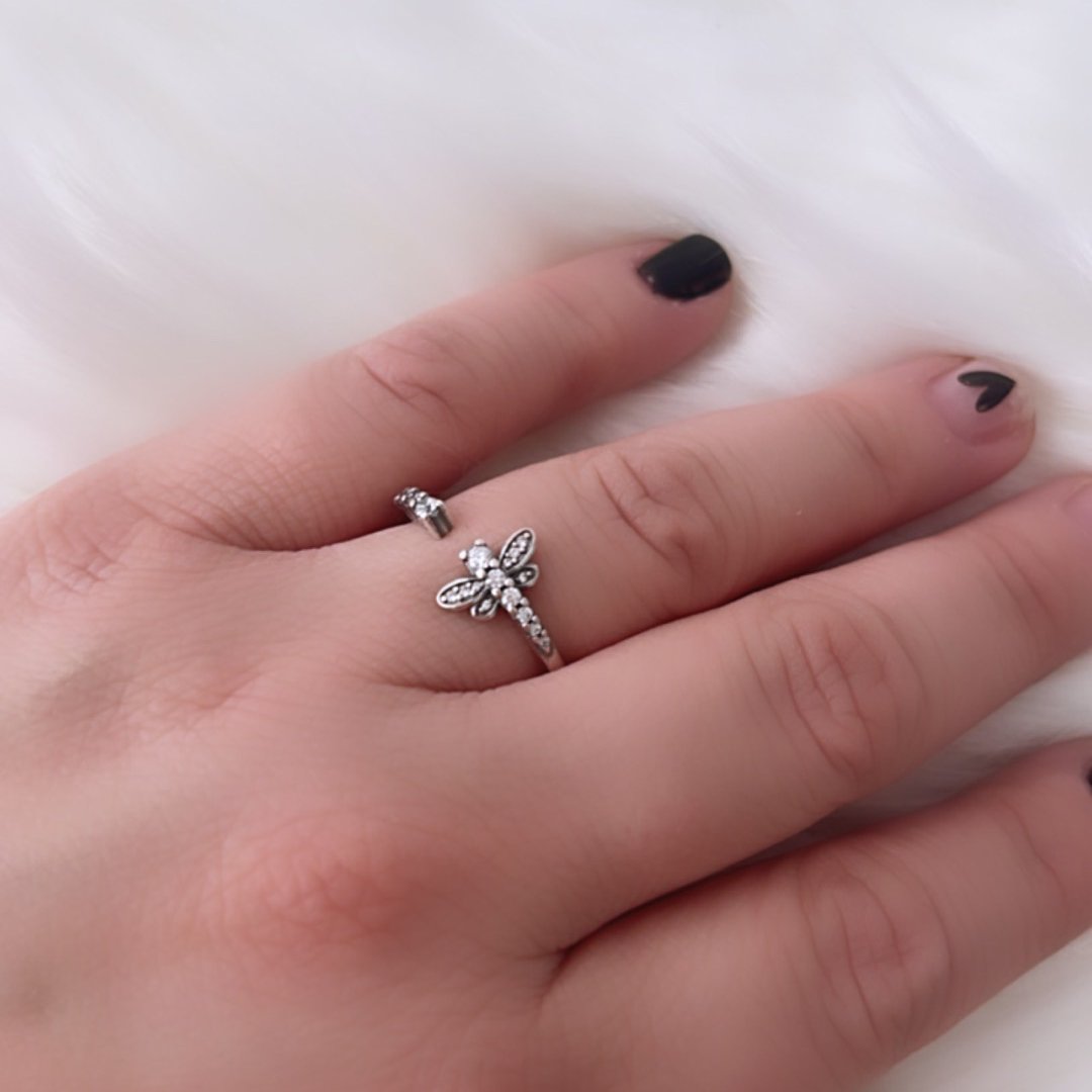 DRAGONGFLY OPEN RING - Carol & Co Jewelry