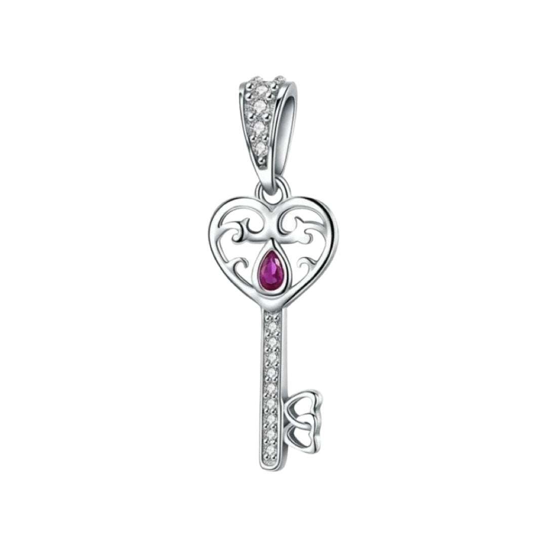 HEART KEY PENDANT - Carol & Co Jewelry