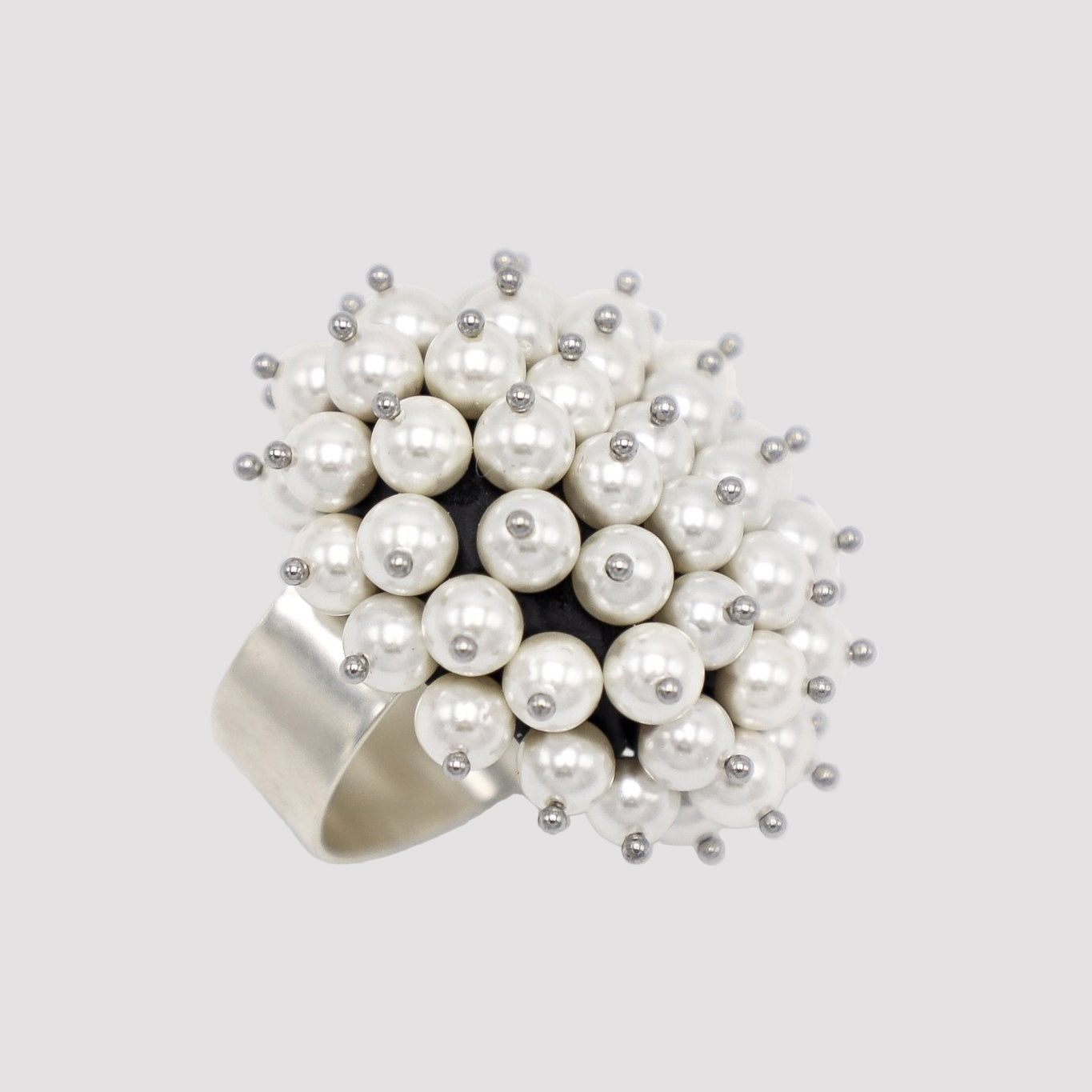 ITALIAN MULTIPLE WHITE PEARLS RING BY B.E. - Carol & Co Jewelry