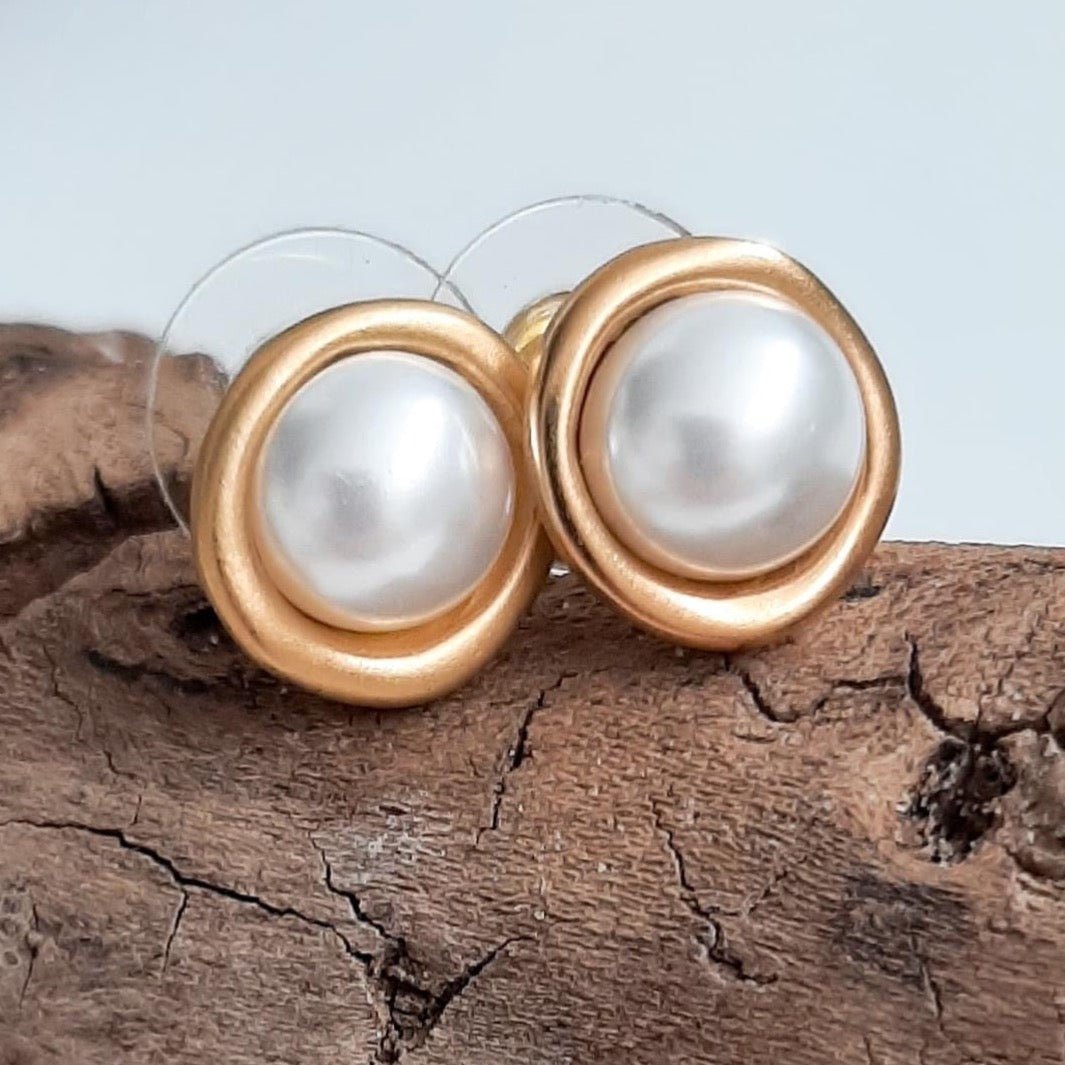 PERLADA STUD EARRINGS - Carol & Co Jewelry