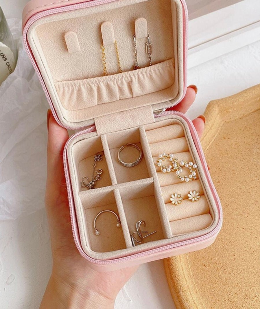PORTABLE JEWELRY BOX - PINK - Carol & Co Jewelry