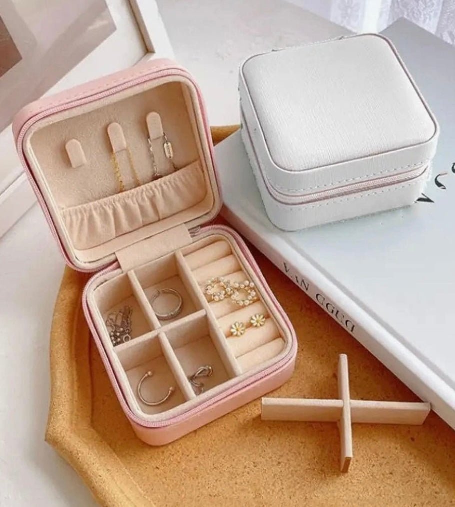 PORTABLE JEWELRY BOX - PINK - Carol & Co Jewelry