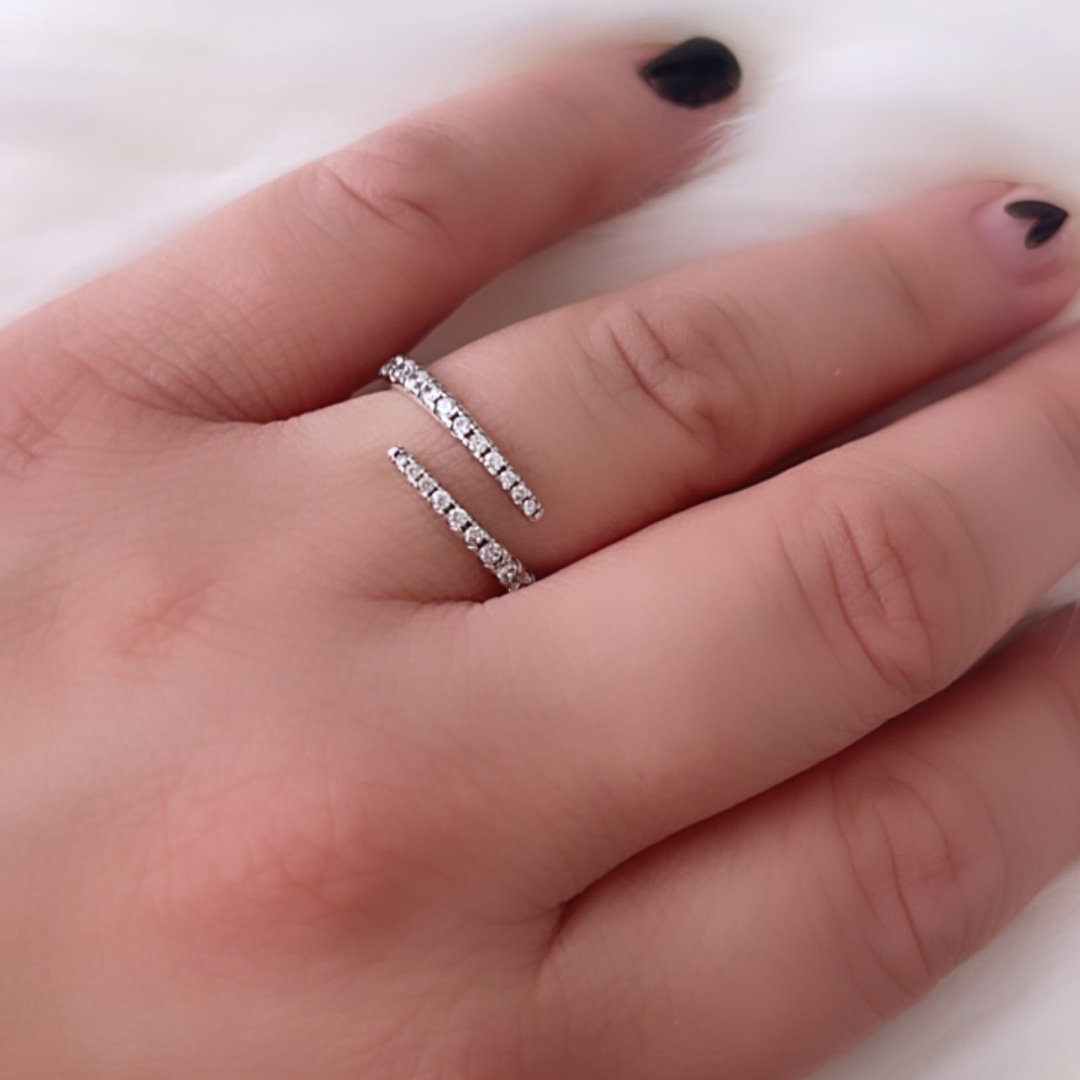 SPARKLING SILVER OPEN RING - Carol & Co Jewelry