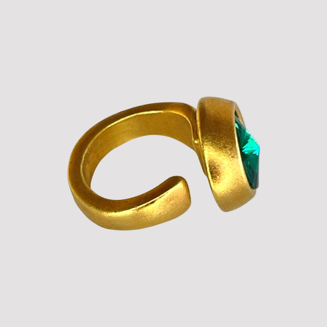 TRA-LA-RA DESTELLOS GREEN CRYSTAL ADJUSTABLE RING - Carol & Co Jewelry