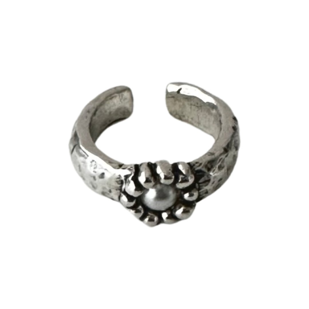 TRA-LA-RA GRECIA FLOWER RING - Carol & Co Jewelry