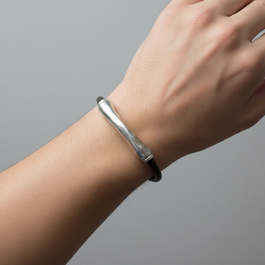 TRA-LA-RA MEN ROUND LEATHER TUBE WITH CHARM BRACELET - Carol & Co Jewelry