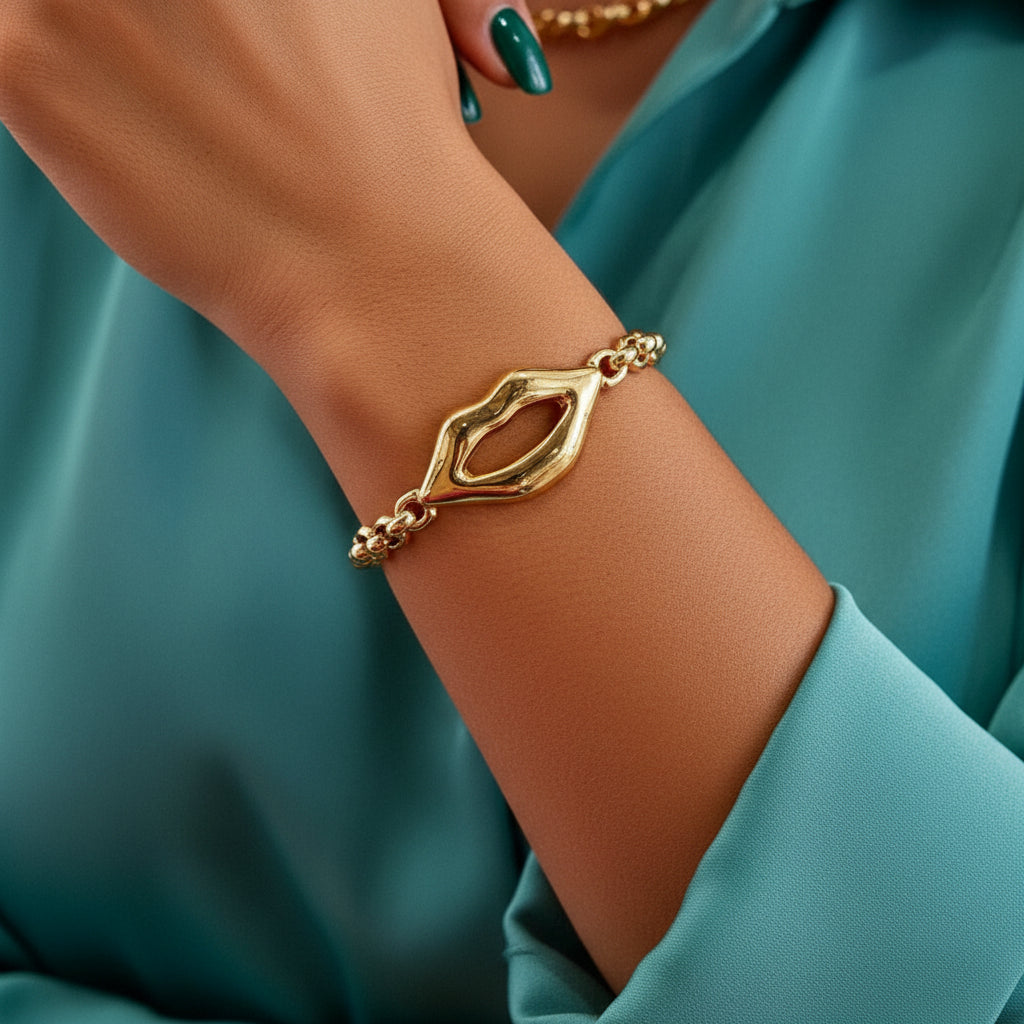 TUCCO KISS ME BRACELET - Carol & Co Jewelry