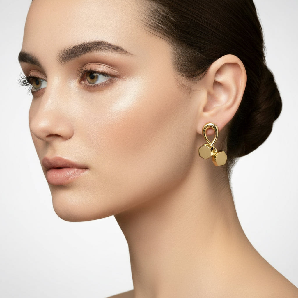 TUCCO SOLID TUERQUIN STUD EARRINGS - Carol & Co Jewelry