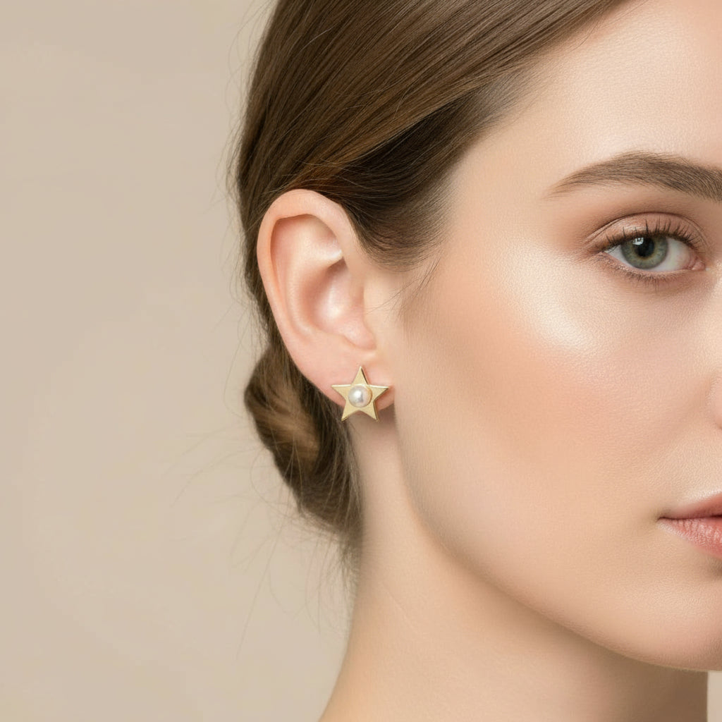 MADRE PERLA PEARL STAR STUD EARRINGS