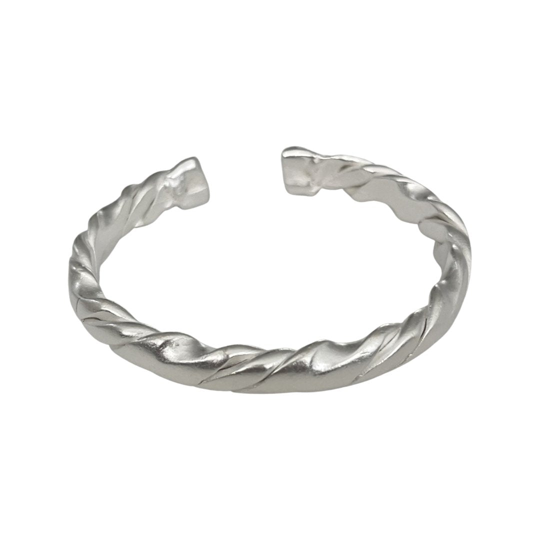 LAMAURI OPENED BRAIDED BANGLE BRACELET - Carol & Co Jewelry