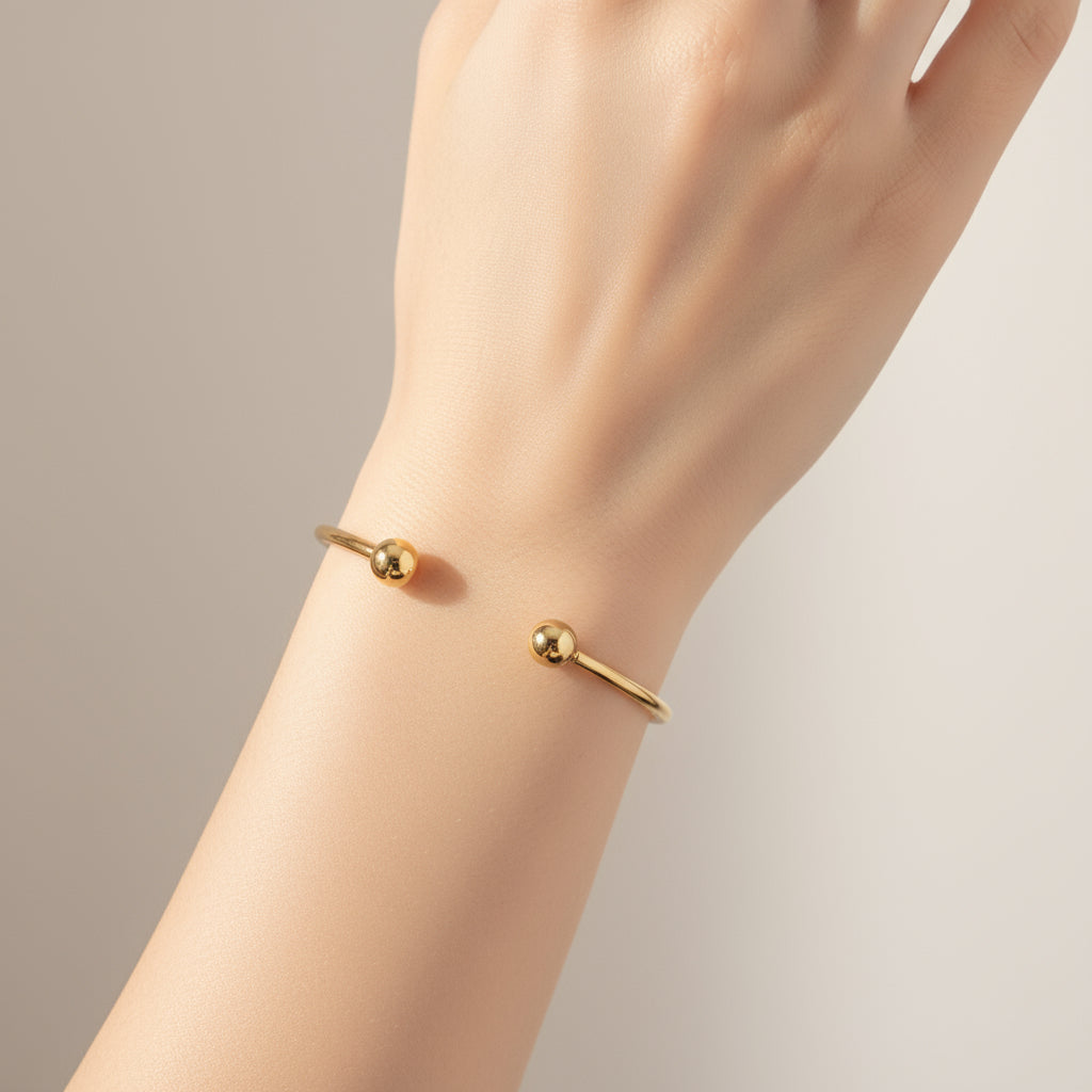 LILY STAINLESS STEEL CUFF BRACELET - Carol & Co Jewelry