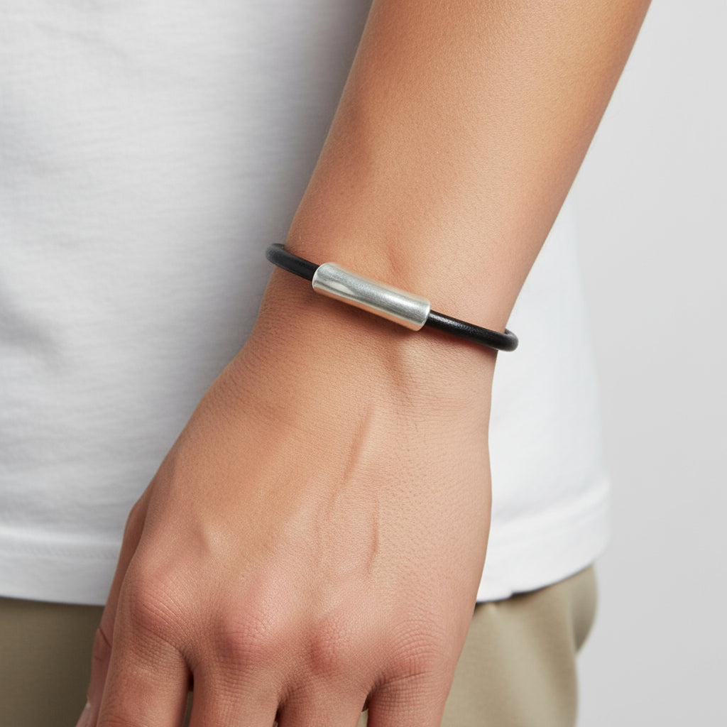 TRA-LA-RA MEN ROUND LEATHER TUBE BRACELET - Carol & Co Jewelry