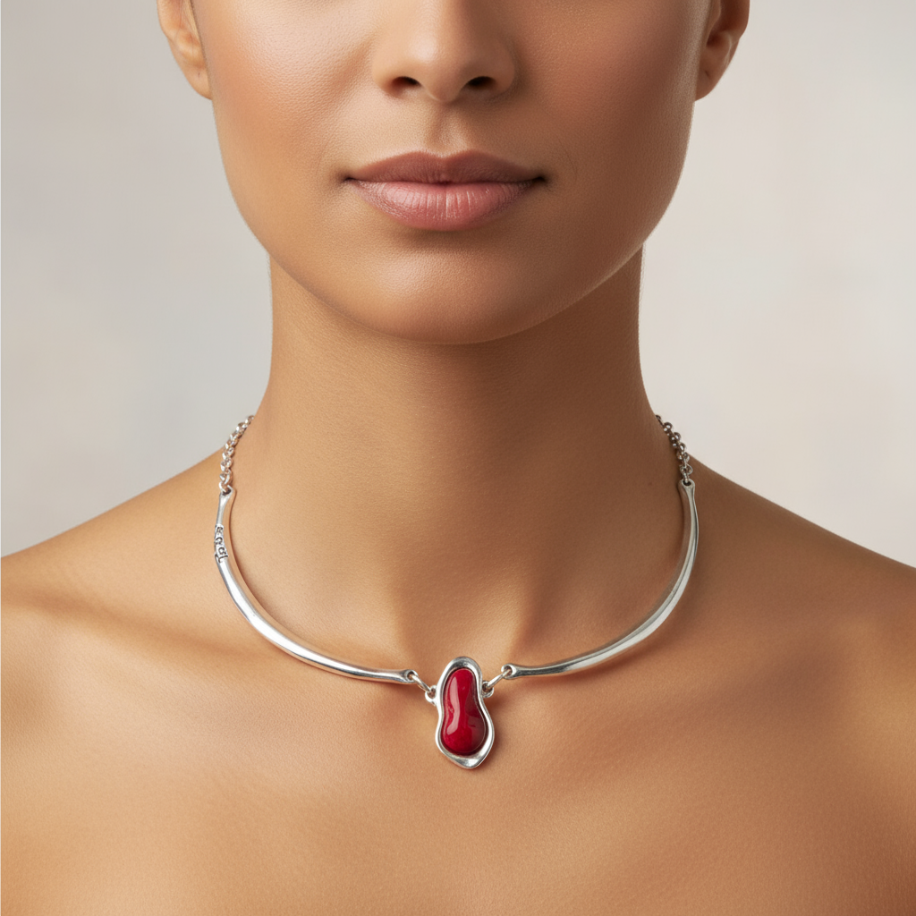 TRA-LA-RA RED LAGRIMA CHOKER